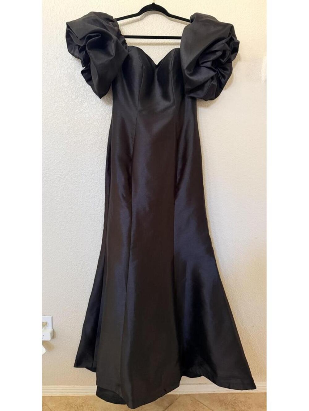 New Mac Duggal Sweetheart Off The Shoulder Puff Sleeve Gown In Black Sz 8 $498 - Picture 4 of 9